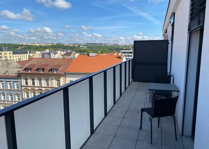 Penthouse mit Balkon in zentraler Lage in Pilsen
