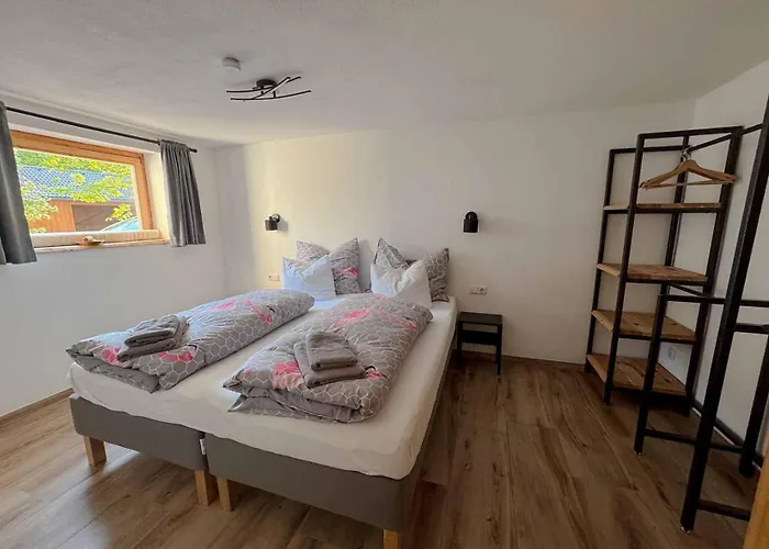 Ferienwohnung Stoablick - barrierefrei mit Bergblick
