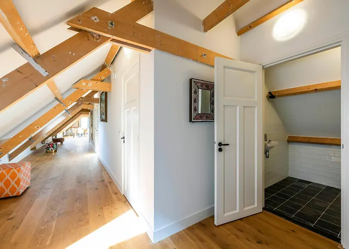 Barbera Guesthouse Hotel Apartments - Experience Local Life In The Old Centre