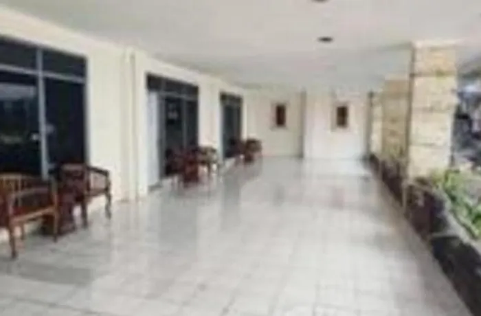 Alexander Hotel Tegal