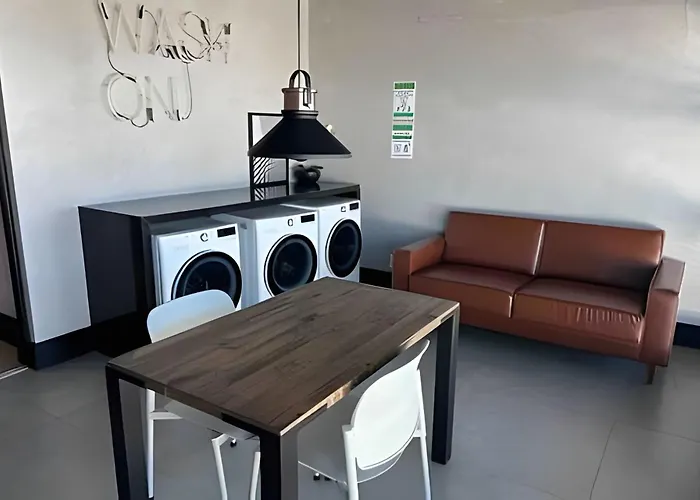 Studio Concept Avenida das Esmeraldas