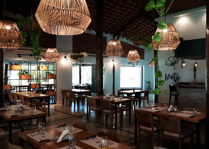 Hotel Jardín del Paraná