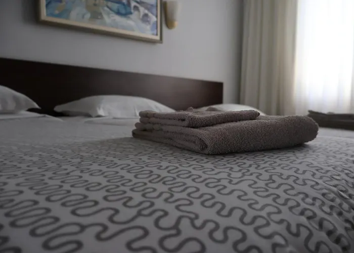 Family Hotel Avramov