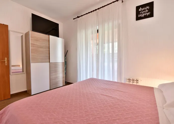 Apartman Irena Arvaj
