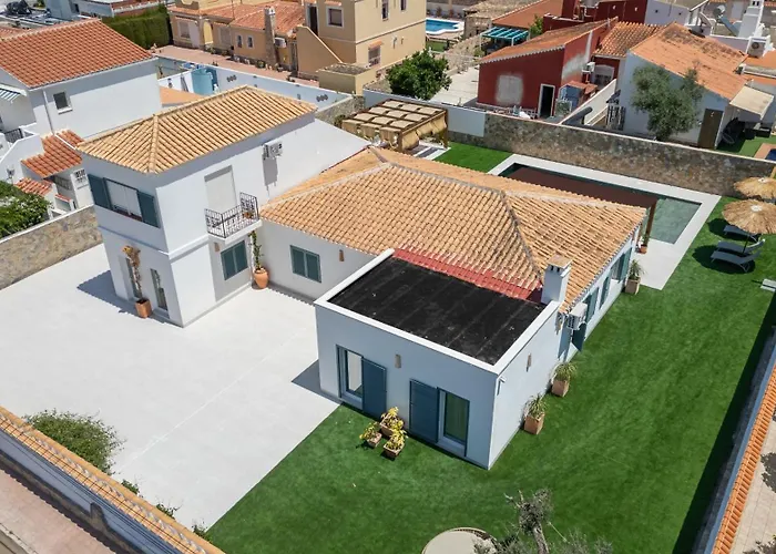 Villa MI LOLA