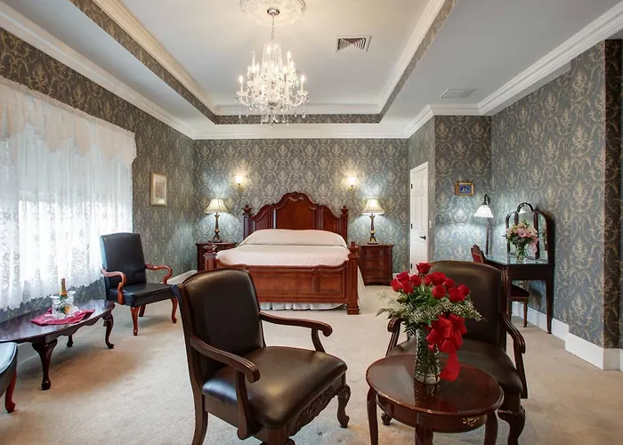 Wilbraham Mansion