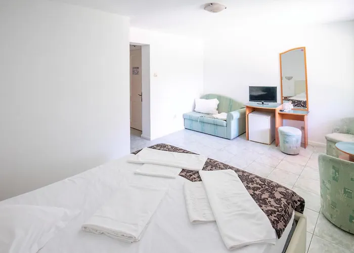 Complex Tismana 3* All Inclusive