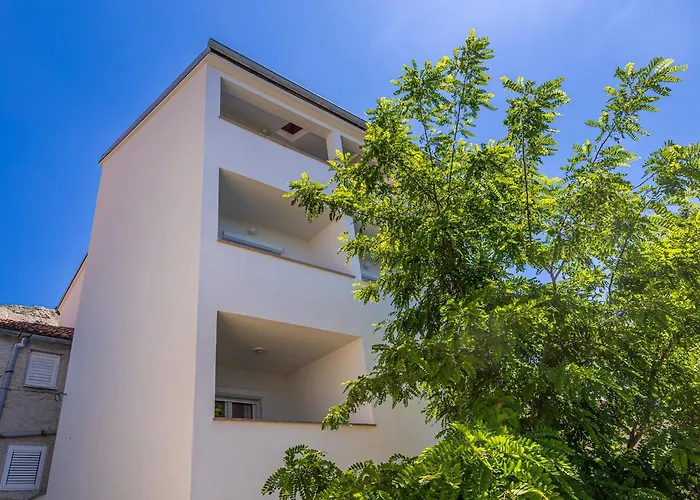 Private Accommodation Stara Baska