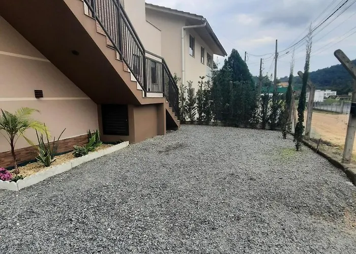 Apartamento de dois quartos centro de Pomerode