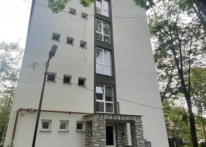 Linis House