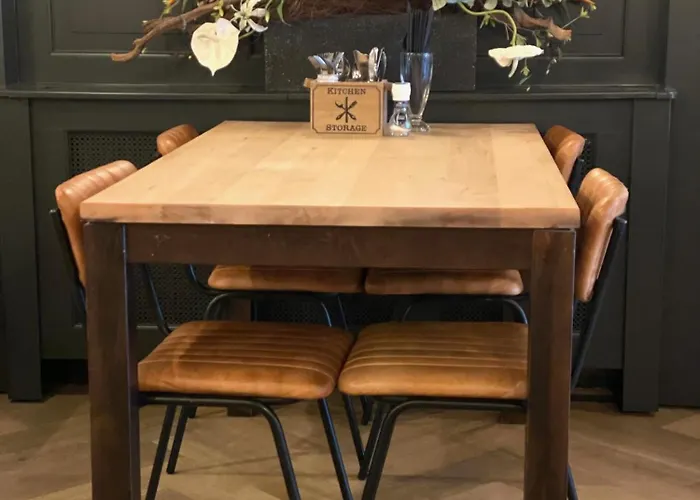 Hotel DeWaag Makkum