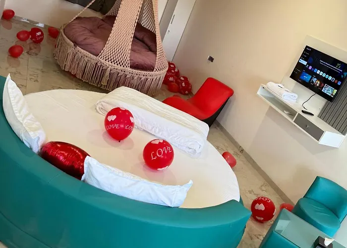 Hotel Wow Inn - Dhanori-Lohegaon Rd, Parande Nagar, Dhanori, Pune