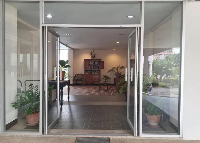 Sport Villa Or Anyamanee Condo Room 225, Studio Queen Bed Pool View And Kitchenette, 2Nd Floor