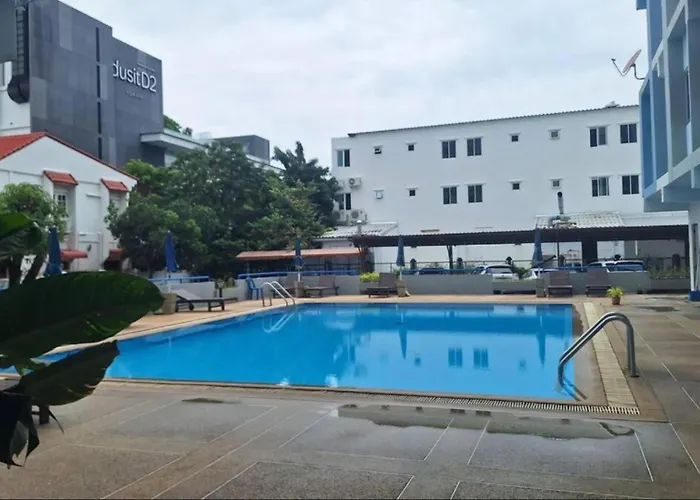 Sport Villa Or Anyamanee Condo Room 225, Studio Queen Bed Pool View And Kitchenette, 2Nd Floor