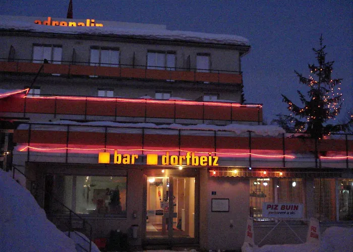 Adrenalin Backpackers Hotel