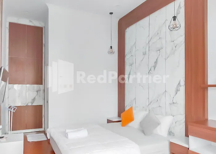 Khayrizsan Guest House Mitra Reddoorz