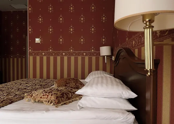 Continental Hotel