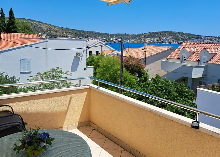 Apartments Petrovic