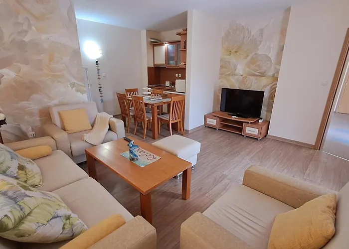 Aquaria Holiday Apartments