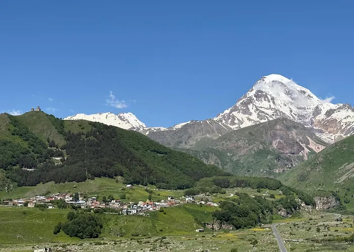 Hotel Axien Kazbegi