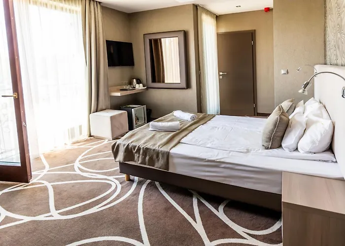 Mirage Hotel Sarvar