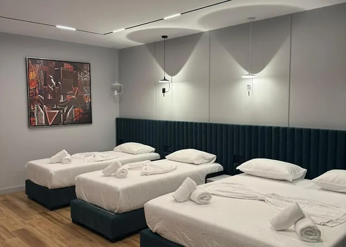 Hotel Lili-1