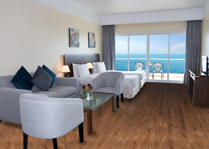Ramada By Wyndham Beach Hotel Ajman