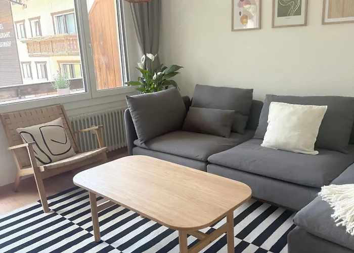 Gorgeous Modern Mountain View Flat in Täsch