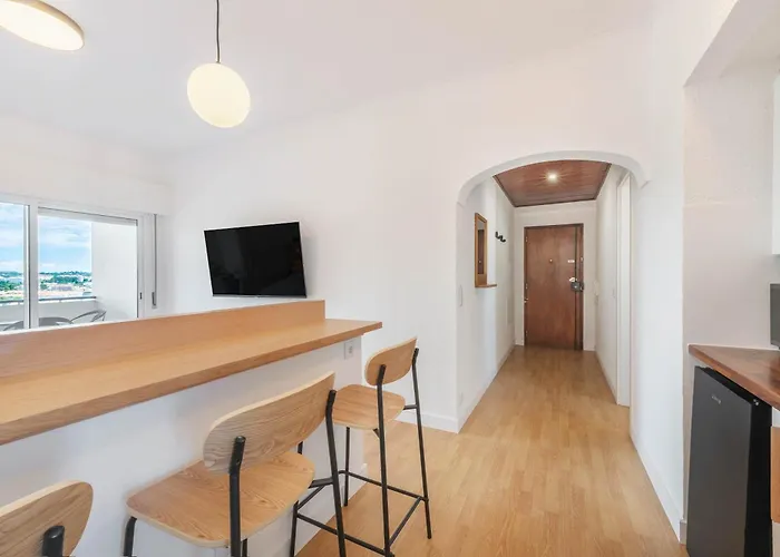 Equador Superior Suites by Olala Homes