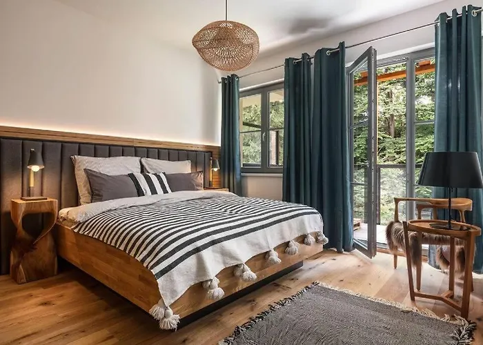Luxury 2 Bedroom Mountain Escape