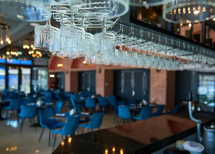 Hotel Adriano
