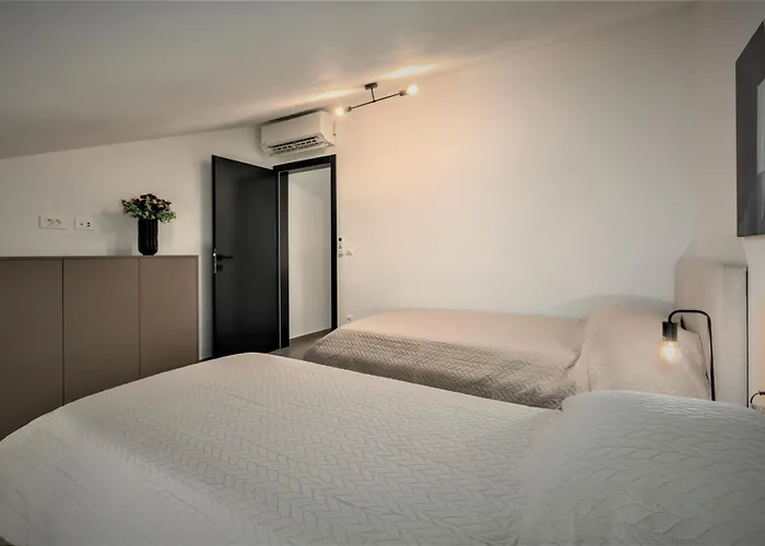 Valla Family Apartments And Rooms