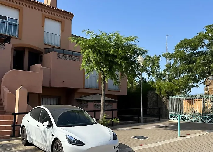 Duplex Nuevo Urb Altavista Vistas Campo De Golf Con Piscina Aire Acondionado Y Wifi -Solo Familias O Pareja- No Grupos