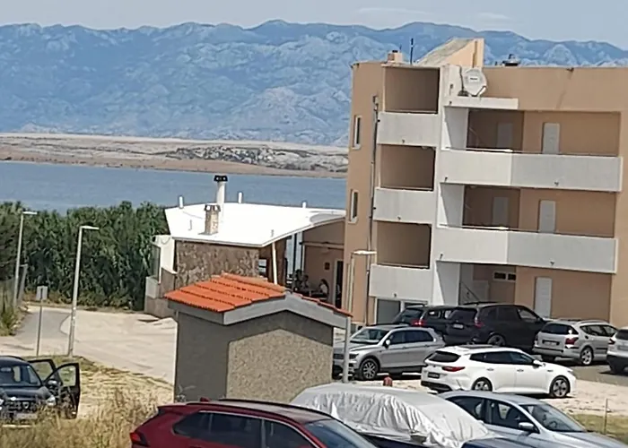 Apartments Ninske Vodice