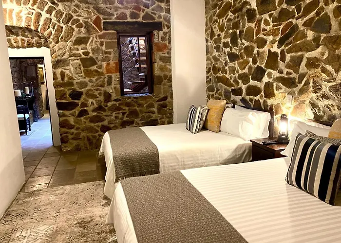 Hotel Mina Real