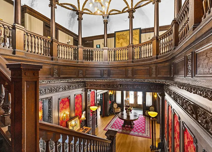 Historic Cotton Mansion By Heirloom Boutique Collection