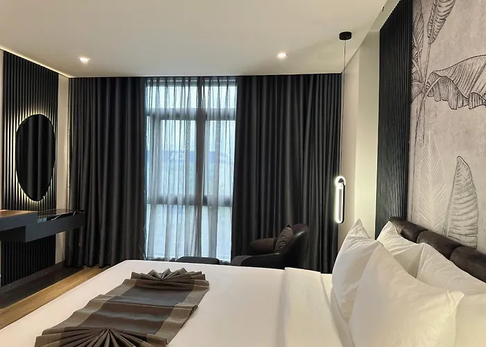 Lion 17 Hotel