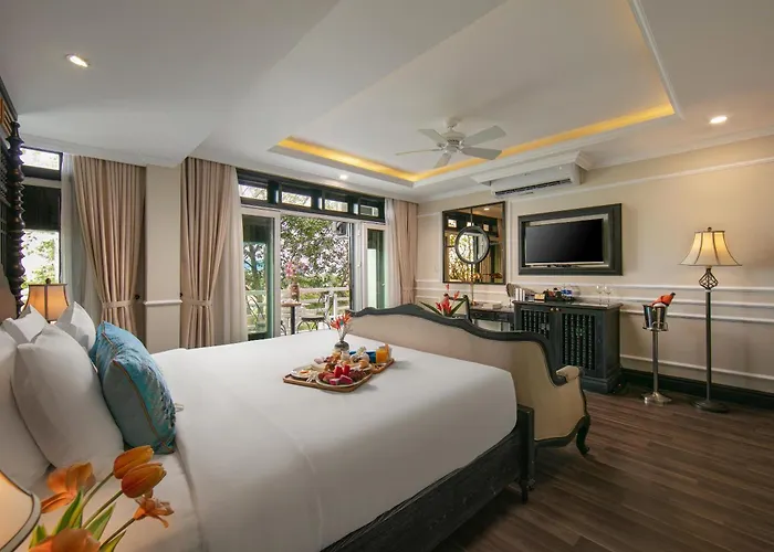 Hoi An Golden Holiday Elite