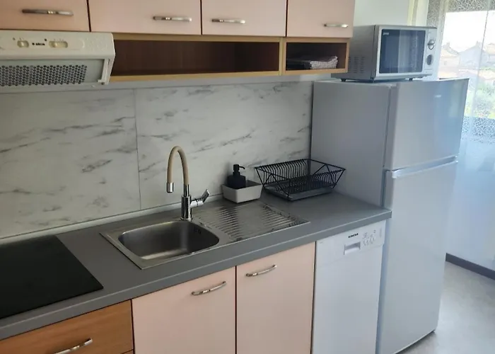 Apartments Miri Vrsar