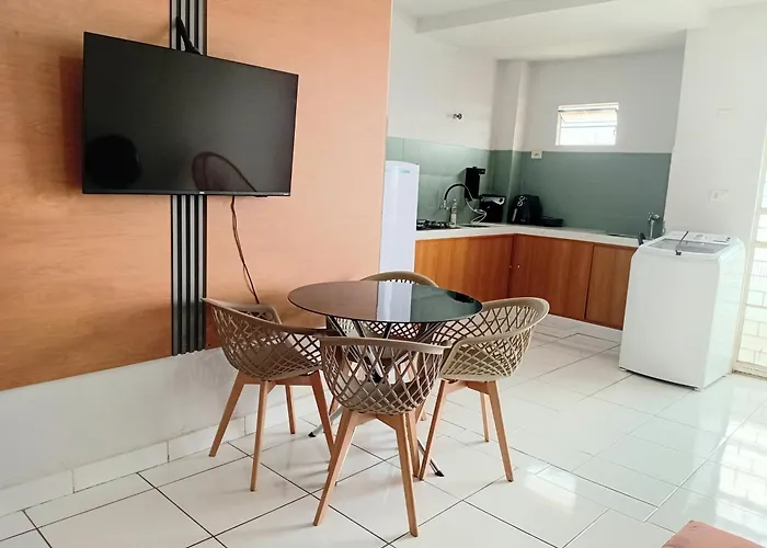 Apartamento Mobiliado no Centro Comercial
