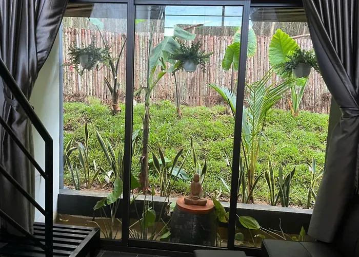 Phong Nha Mini Farm - Nguyen Shack
