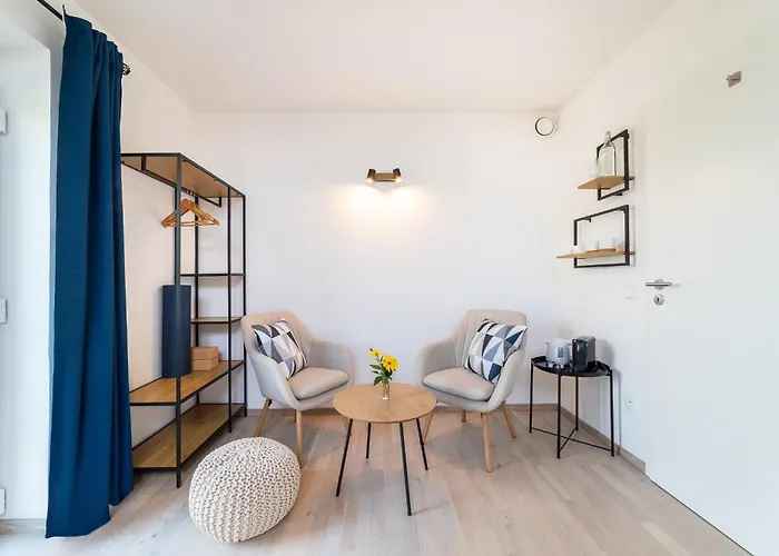 Tinygreens B & B