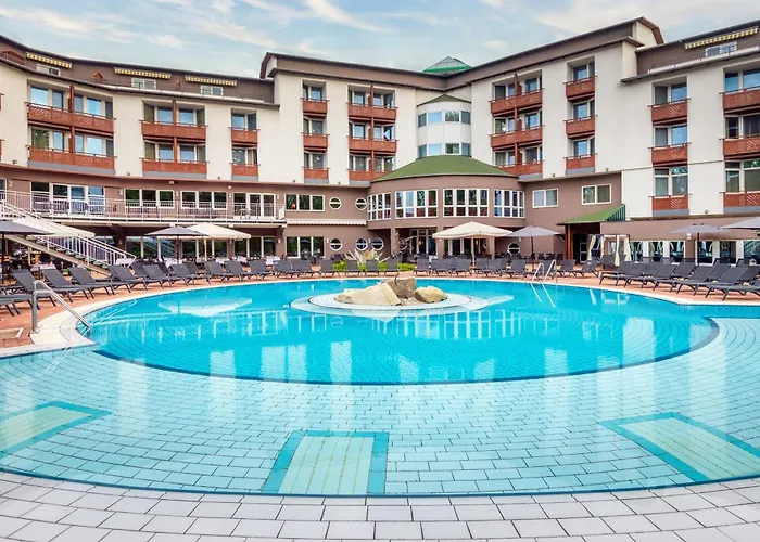 Lotus Therme Hotel & Spa