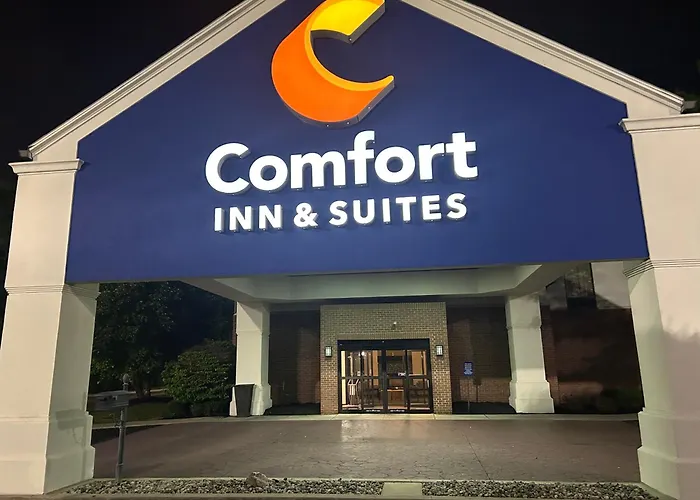 Comfort Inn & Suites Toledo North
