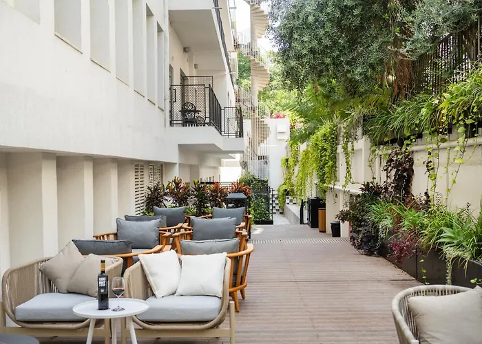 Hotel 1935- By Adam Hotels