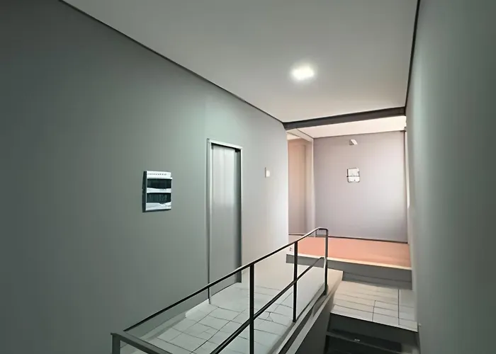 Quarto privativo até 05 pessoas confortável seguro