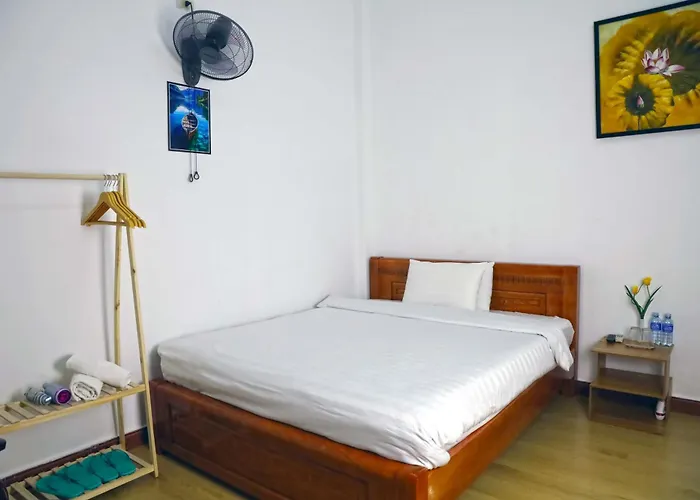 Velvet Rose Hotel