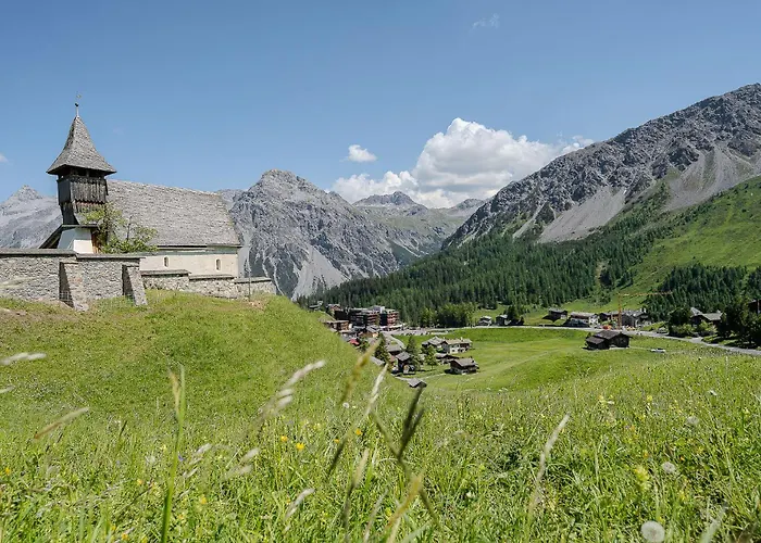 Casa Cresta C32, Zentrales Apartment Mit Bergblick By Arosa Vacations