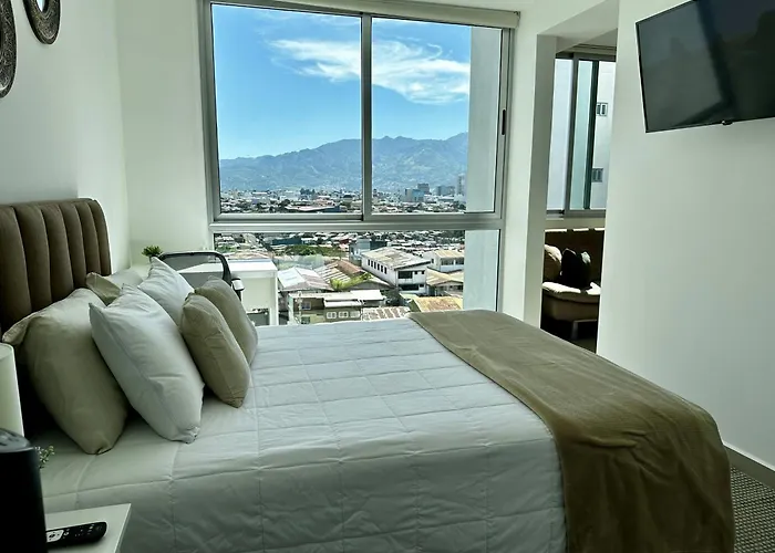 Luxury 12Th Floor Apartment With Views - Downtown San Jose Pool And Gym