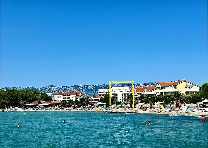 Palm Beach Apartment, Povljana